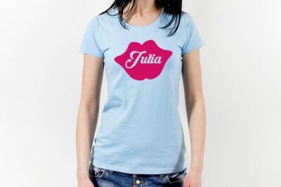 Именная женская футболка Поцелуй