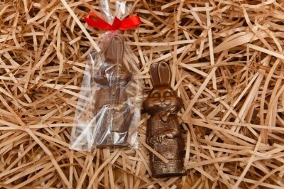 Пасхальная фигура Заяц барельеф